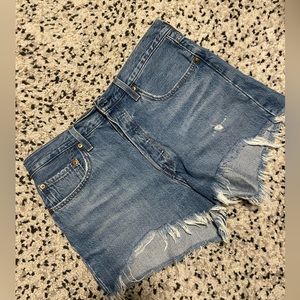 Levi’s 501 shorts, size 30